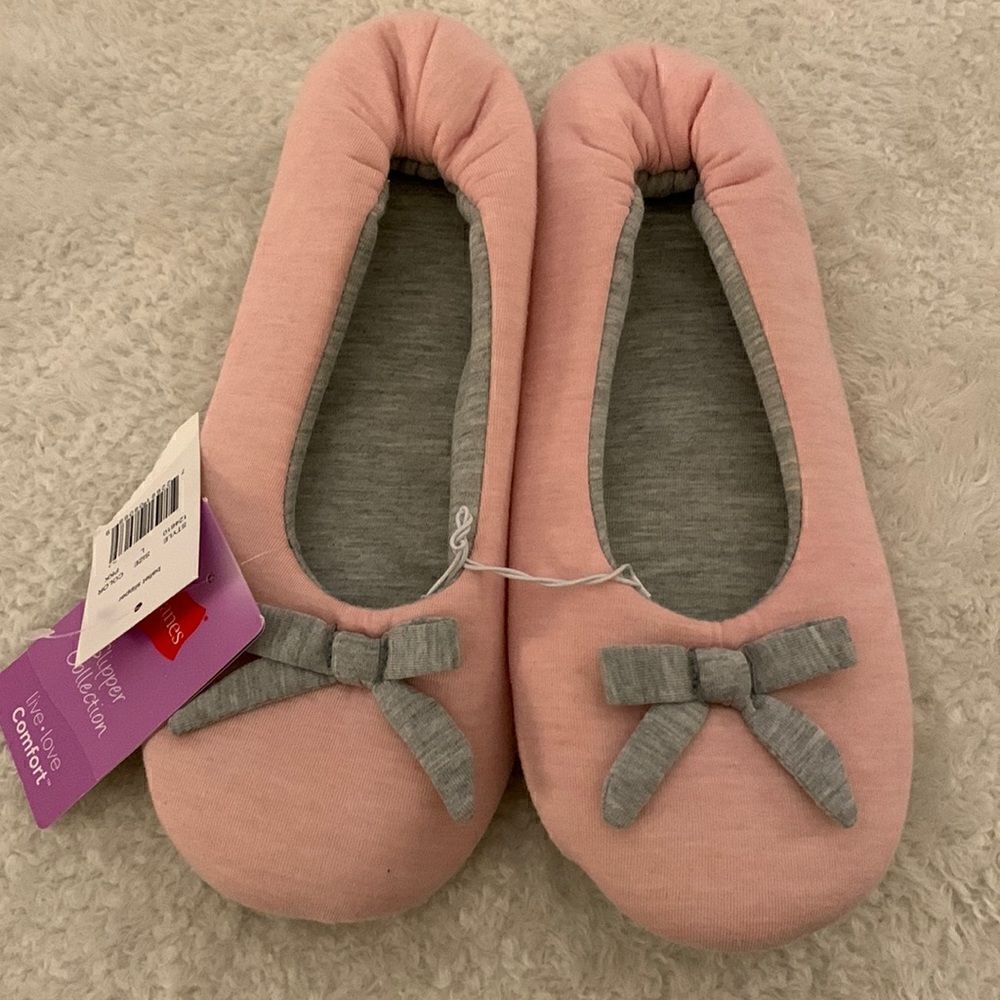 ‎NWT Hanes Pink Comfort Soft Ballerina Slippers size Large (9/10)